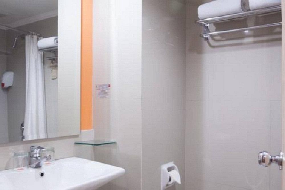 Horison Arcadia Mangga Dua Hotel Jacarta Exterior foto